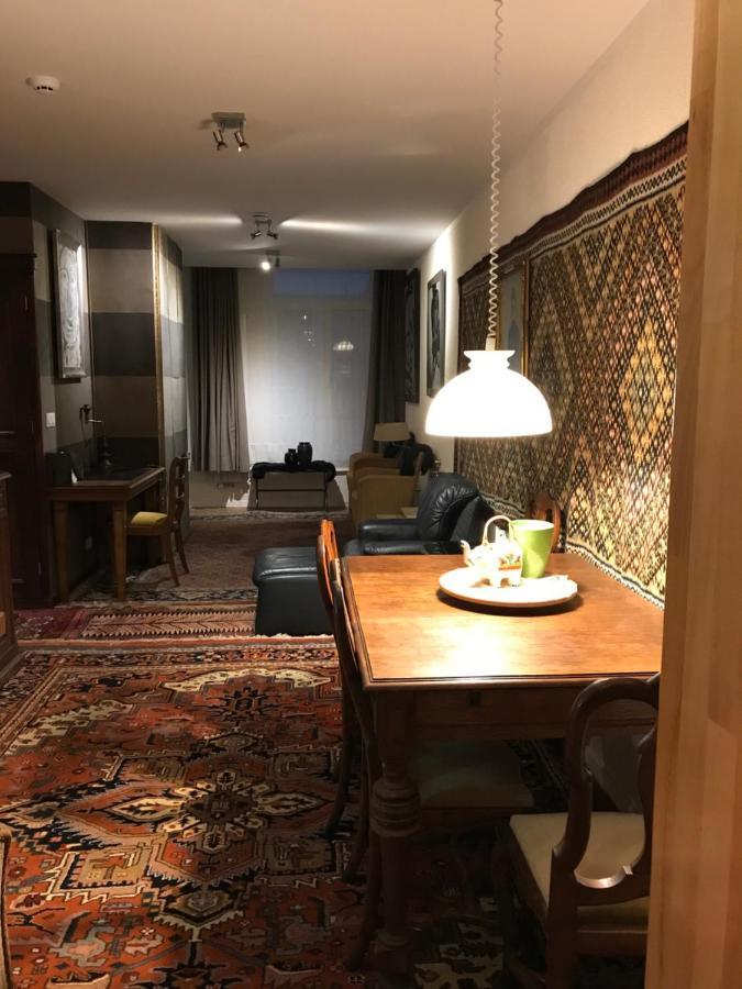 Caravaggio Boutique Suites Антверпен Екстер'єр фото
